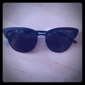 NEW William Rast Sunglasses